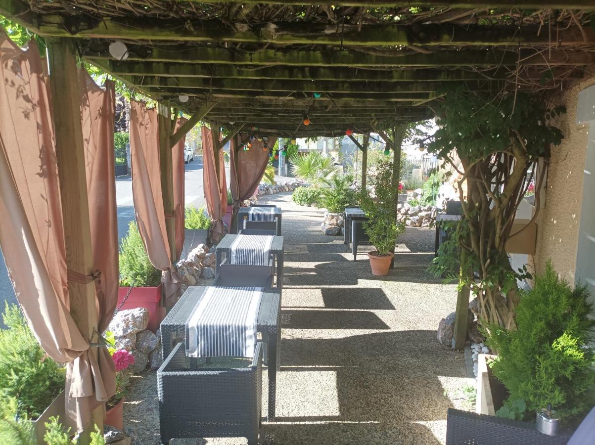 L' Auberge Campagnarde, Lourdes Poueyferre Ngoại thất bức ảnh