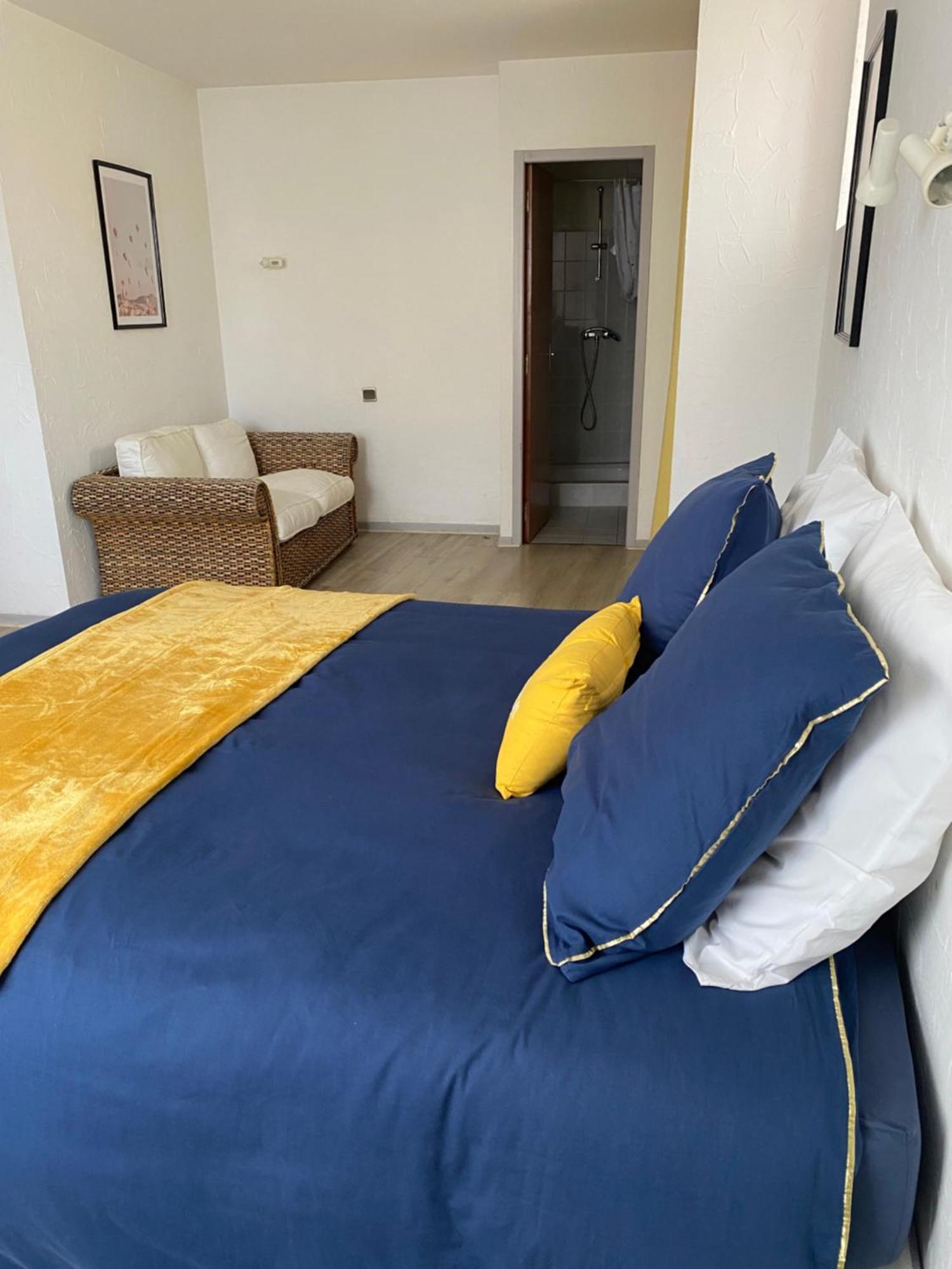 L' Auberge Campagnarde, Lourdes Poueyferre Ngoại thất bức ảnh